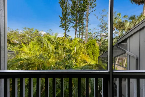 $655,000 | 1479 Landings Circle, Unit 41, Sarasota, FL 34231