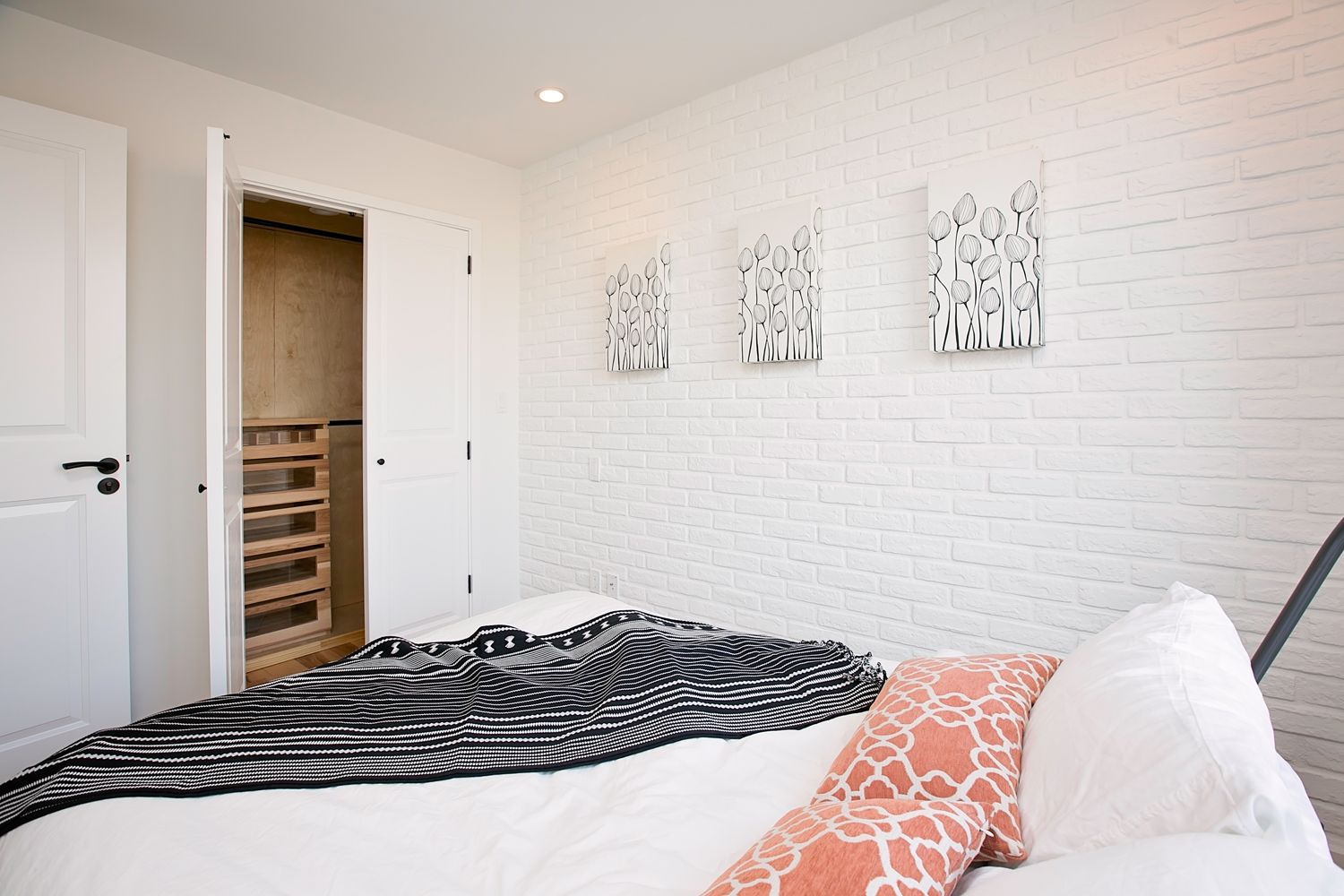 577 Madison Street, Unit 4B Brooklyn, NY 11221 - Photo 10 of 28