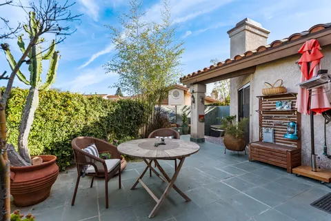 $1,095,000 | 555 Camino De Lane, Santa Barbara, CA 93111