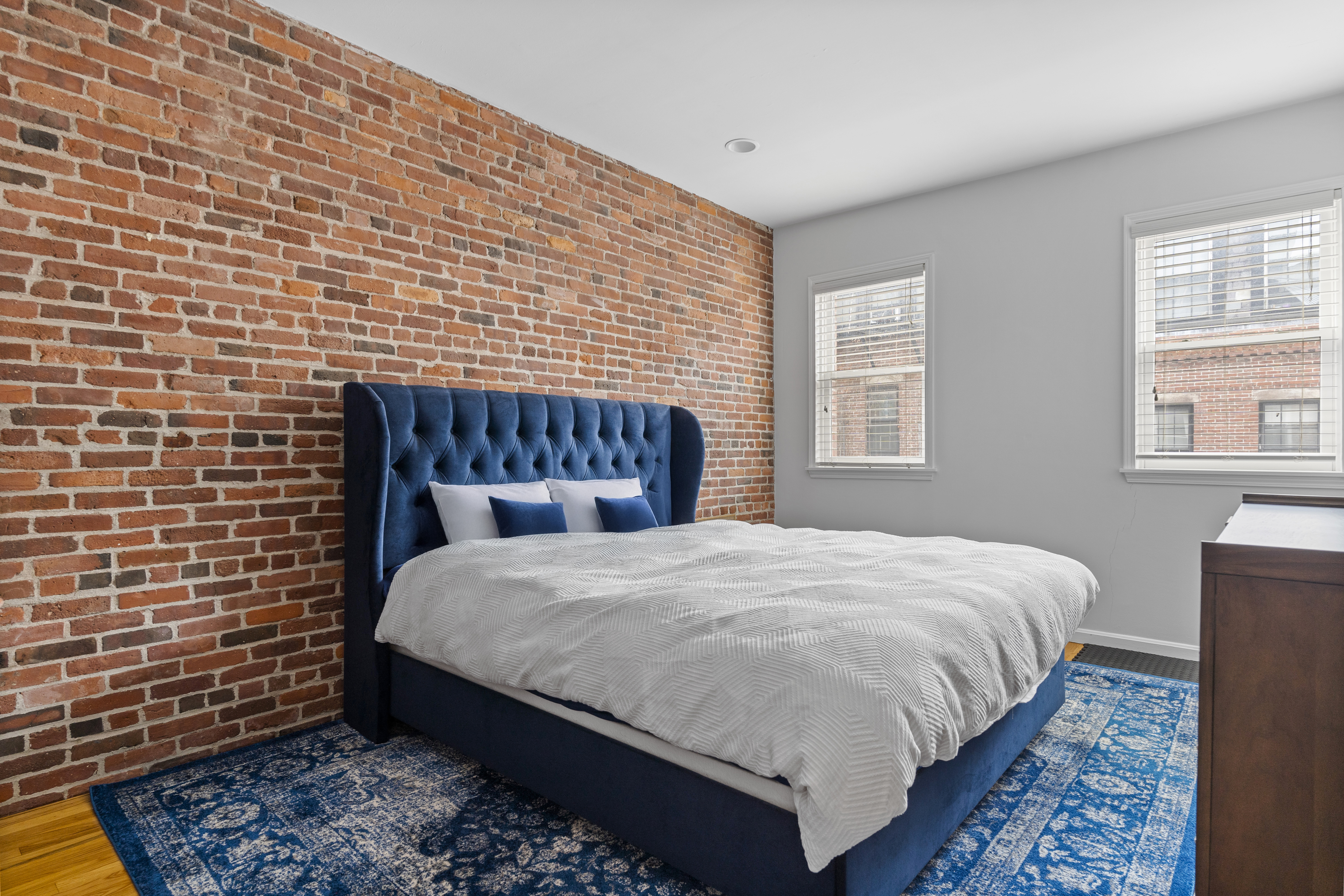 40 Joy Street, Unit 13 Boston, MA 02114 - Photo 4 of 8