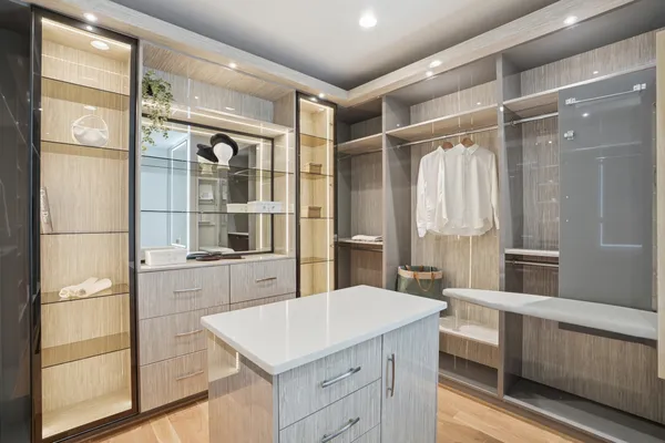 Contact Agent | 1805 Franklin Avenue, McLean, VA 22101