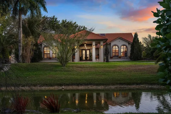 $2,300,000 | 18950 Southwest 59th Street, Southwest Ranches, FL 33332