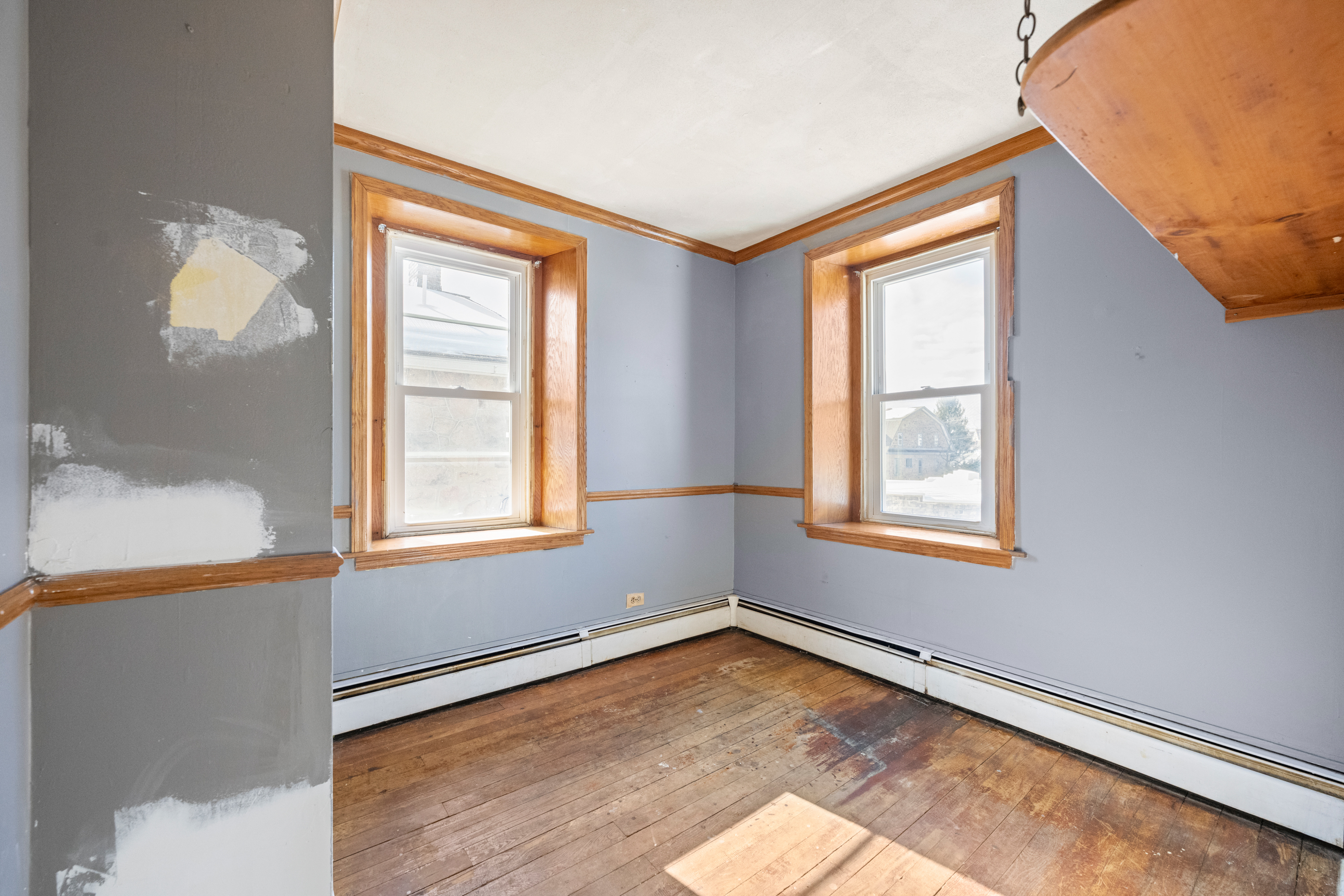 458 Renfrew Avenue Ambler, PA 19002 - Photo 25 of 32 an empty room with a window