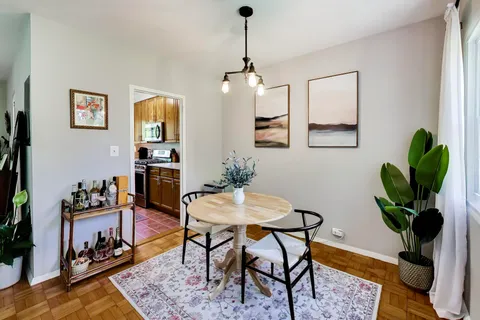 $330,000 | 3442 Martha Custis Drive, Unit 3103442, Alexandria, VA 22302