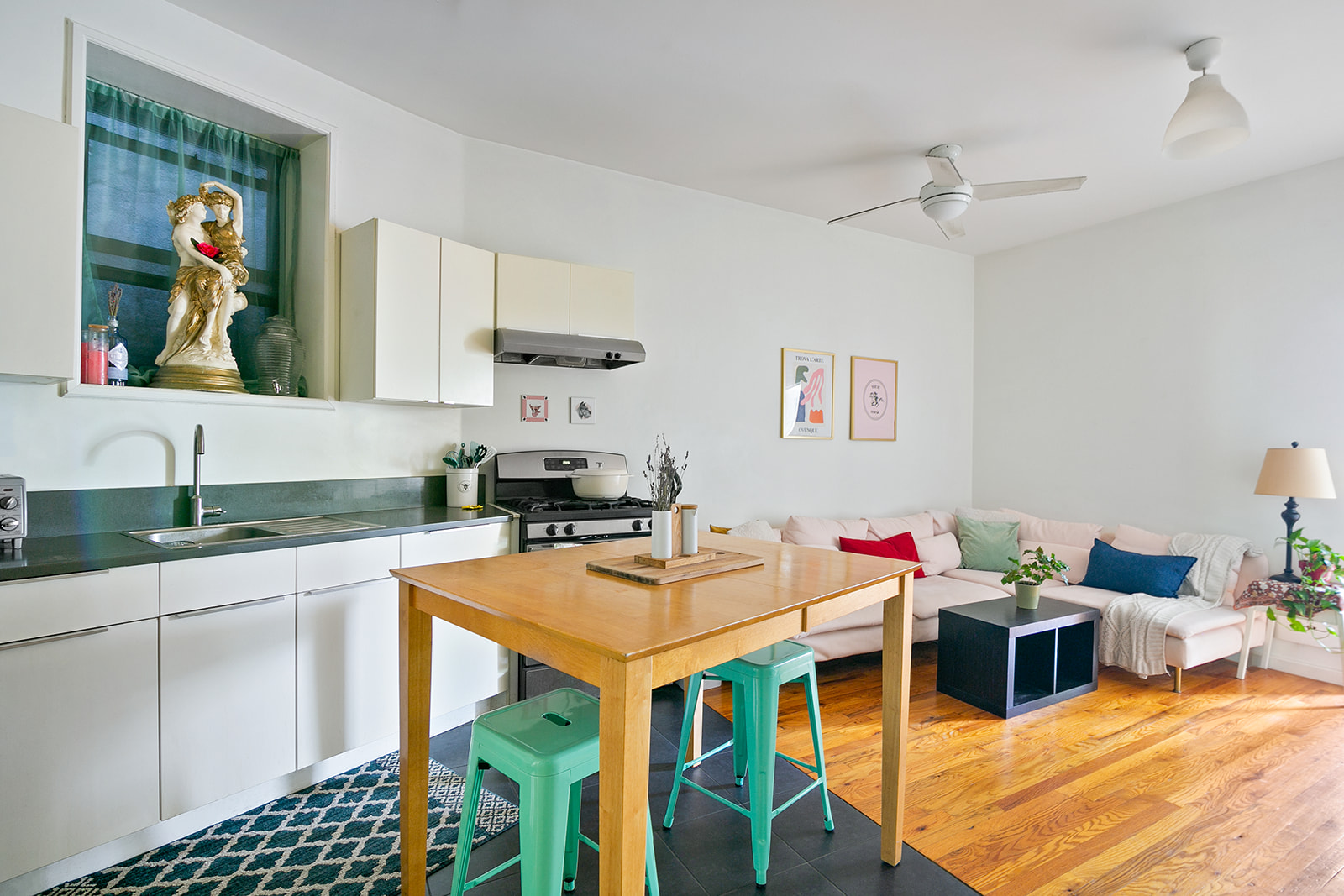 351 Vernon Avenue, Unit 3 Brooklyn, NY 11206 - Photo 2 of 7