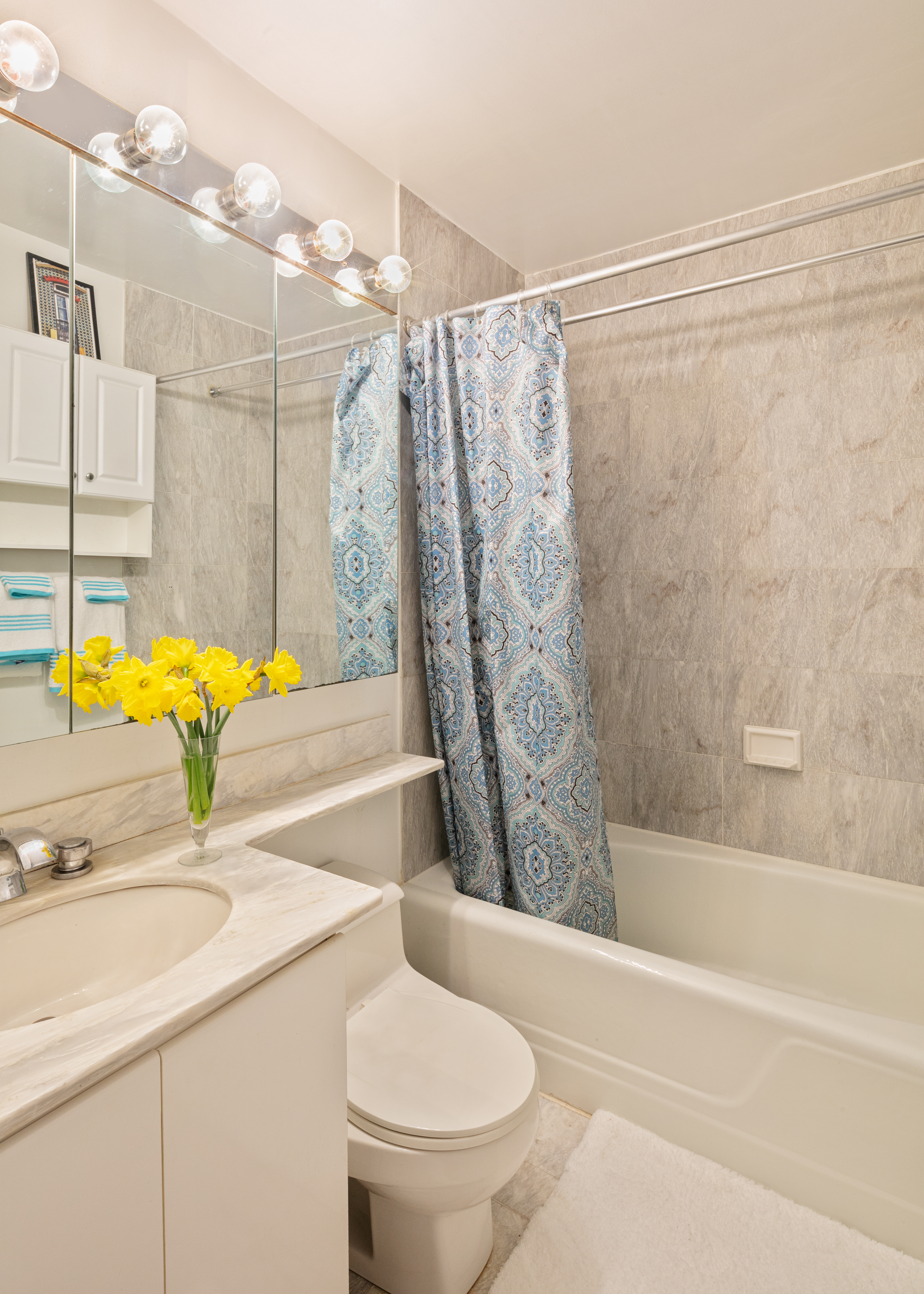 275 Greenwich Street, Unit 2A Manhattan, NY 10007 - Photo 4 of 8
