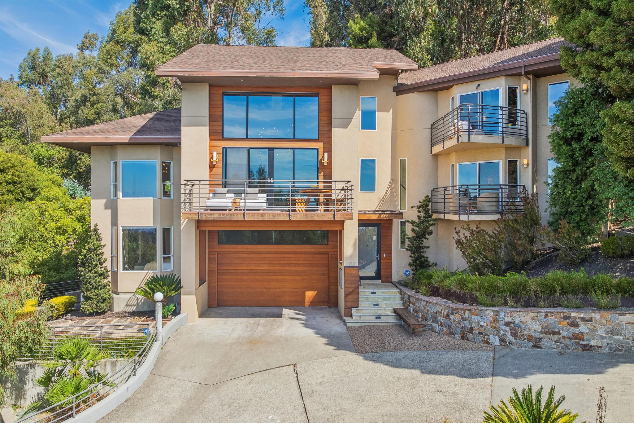 102 Crest Road Piedmont, CA 94611 - Photo 1 of 87 Gallery Image 1