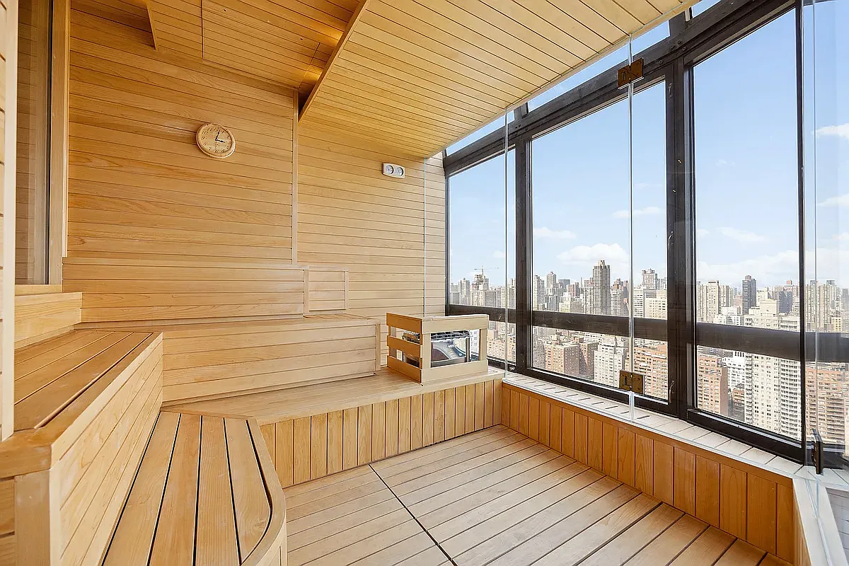 530 East 76th Street, Unit PH36/37E Manhattan, NY 10021 - Photo 22 of 29 a view of a balcony with wooden floor