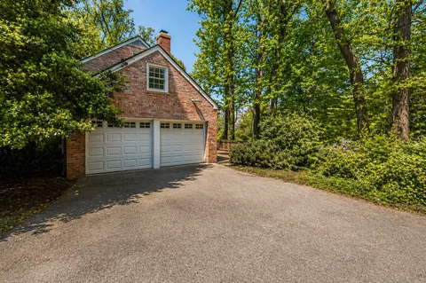 $1,849,000 | 2025 Trumbull Terrace Northwest, Washington, DC 20011