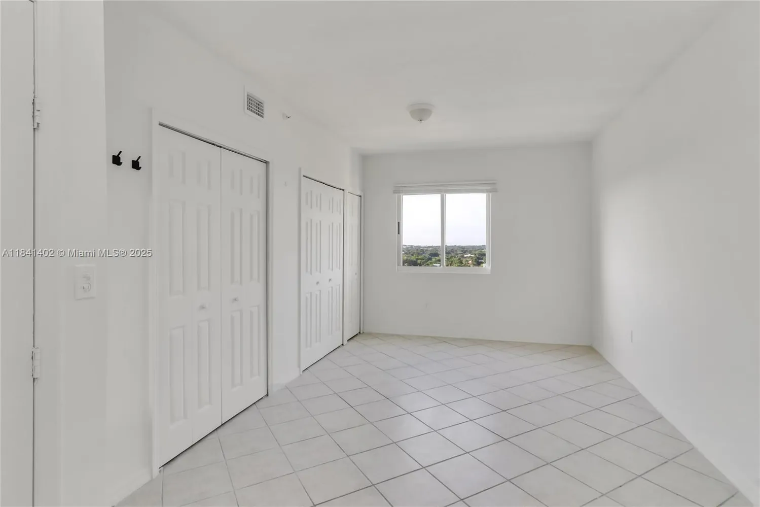$375,000 | 3500 Coral Way, Unit 1207, Miami, FL 33145