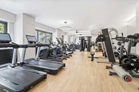 $825,000 | 347 West 57th Street, Unit 27E | Hell's Kitchen