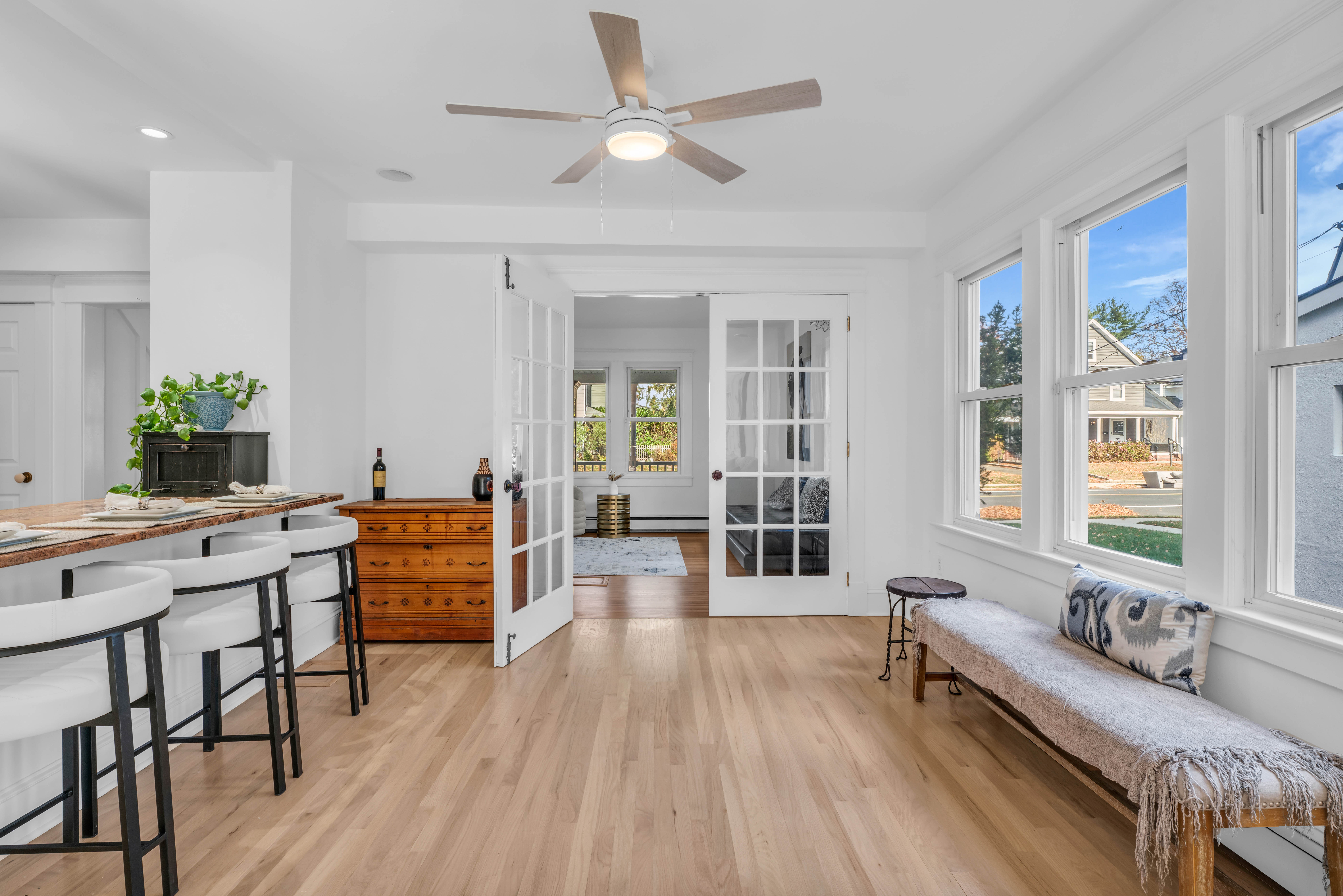 81 Pinckney Road Red Bank, NJ 07701 - Photo 5 of 38