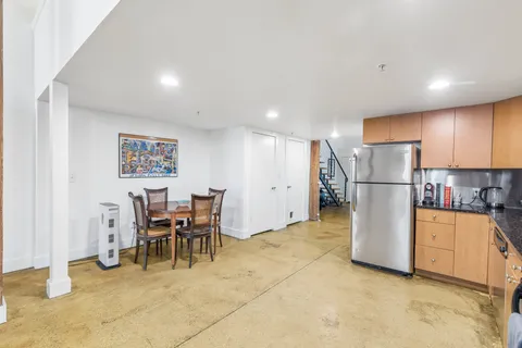 $419,000 | 314 Brown Street, Unit 207, Philadelphia, PA 19123