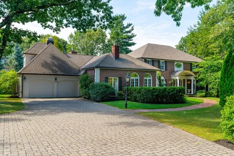 $3,595,000 | 11 Scotch Pine Circle, Wellesley Hills, MA 02481