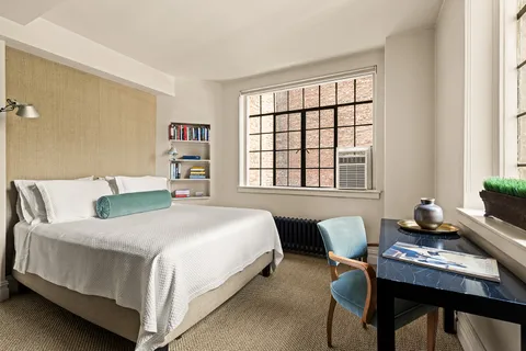 $775,000 | 81 Irving Place, Unit 9H | Gramercy