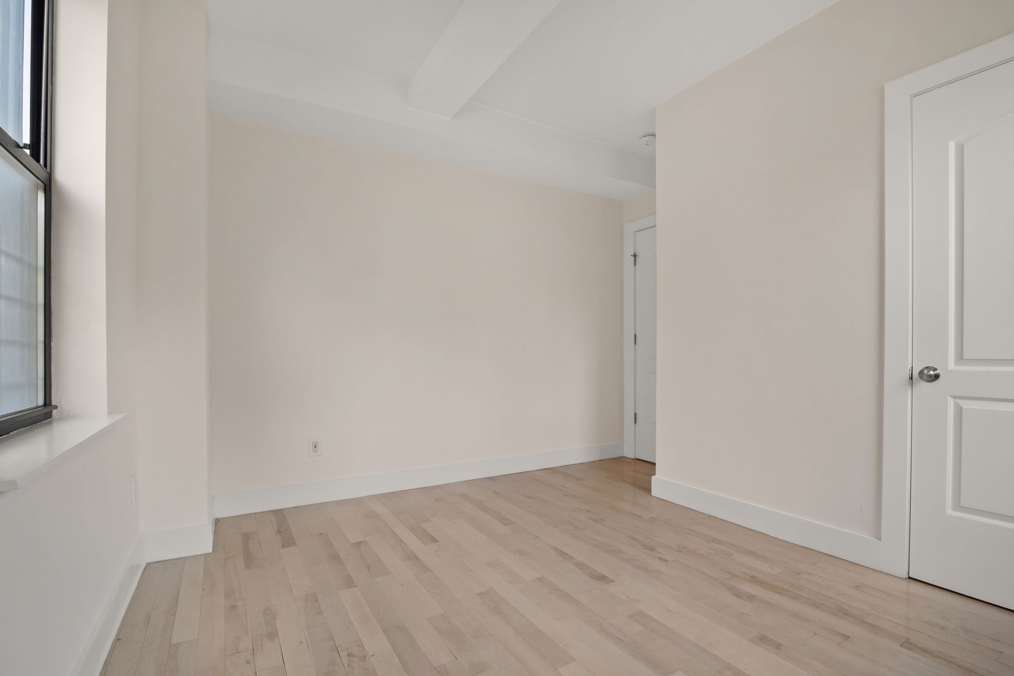 4113 Broadway, Unit 2D Manhattan, NY 10033 - Photo 7 of 13