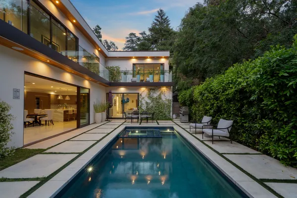 $4,100,000 | Laurel Canyon Road, Los Angeles, CA 90046