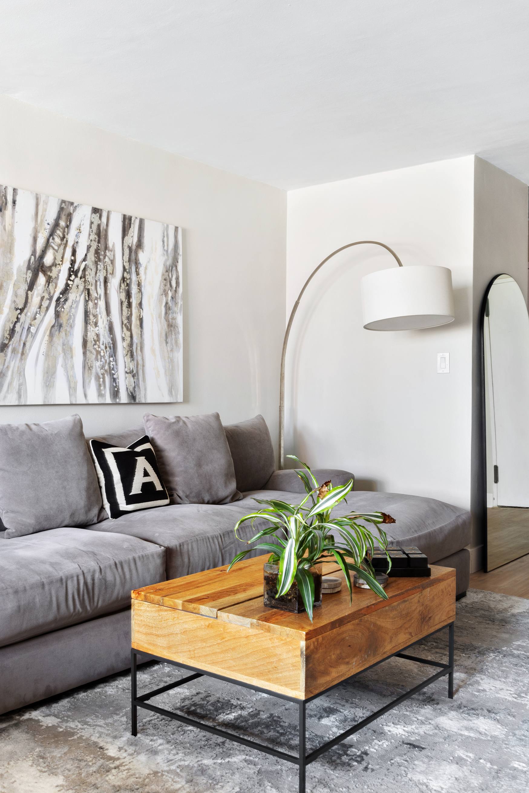 200 East 84th Street, Unit 12A Manhattan, NY 10028 - Photo 7 of 12