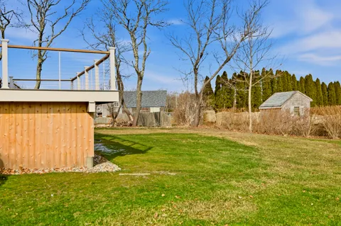 $1,295,000 | 30 Indian Road, Little Compton, RI 02837