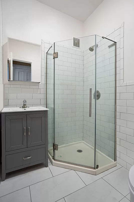 846 President Street, Unit 3R Brooklyn, NY 11215 - Photo 4 of 5