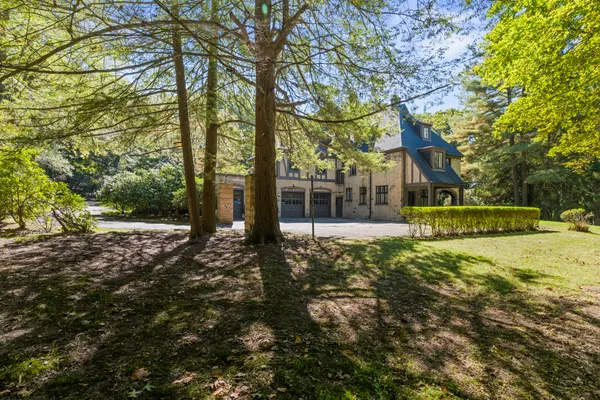 $1,150,000 | 113 Maple Avenue, Oil City, PA 16301