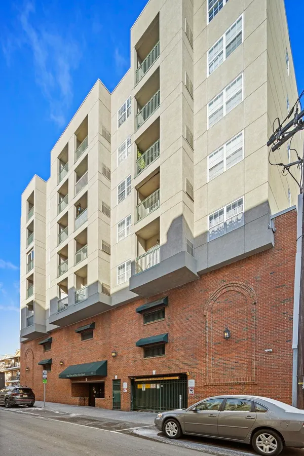 $2,350 | 318 54th Street, Unit 1H, West New York, NJ 07093