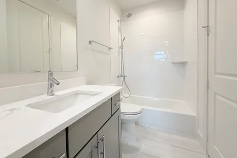 $789,900 | 2401 Canton Street, Unit 1005, Dallas, TX 75201