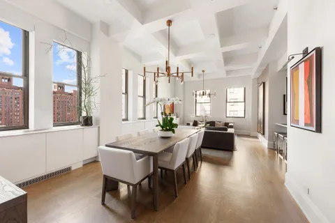 $2,195,000 | 263 9th Avenue, Unit 8D | Chelsea