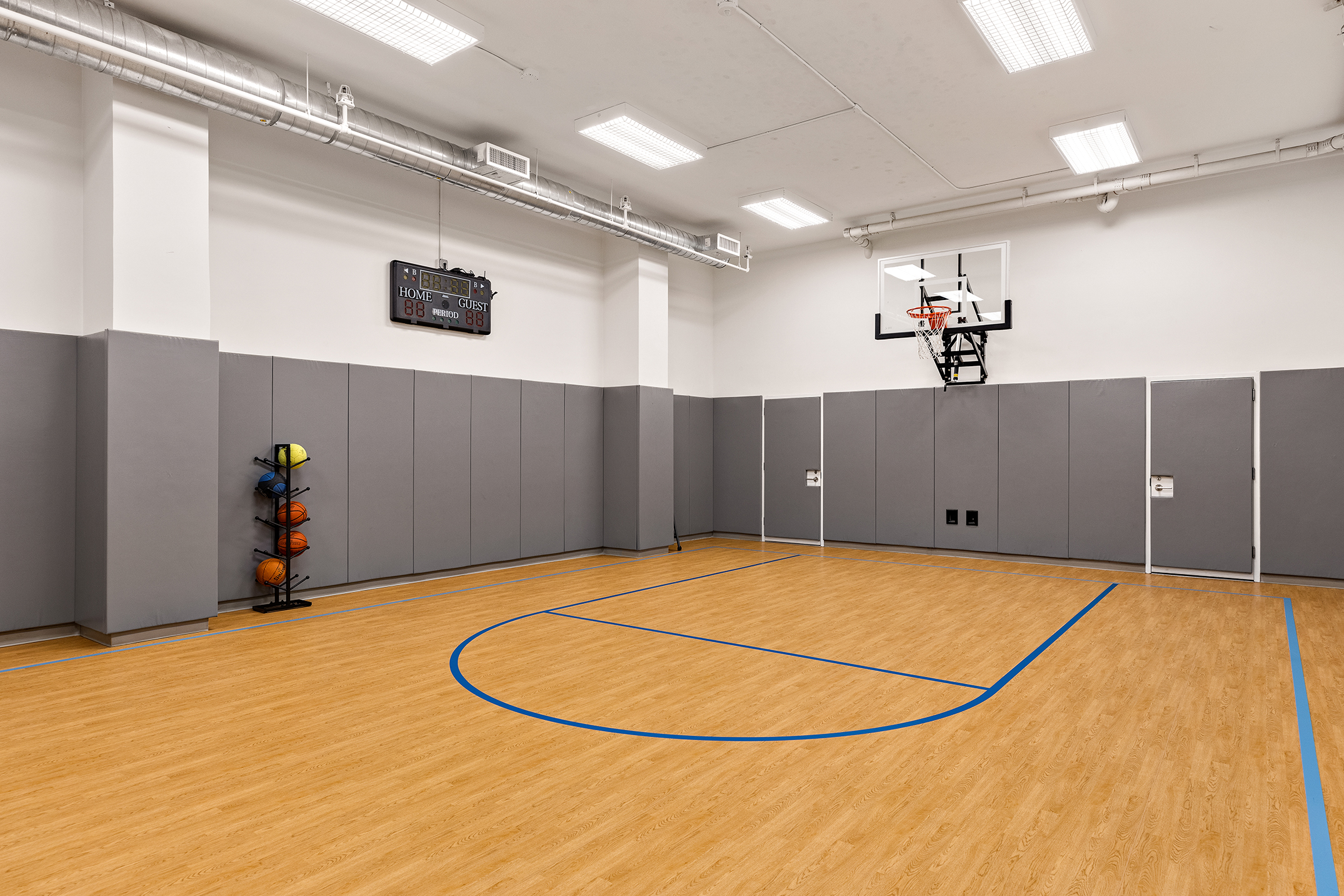 250 West 81st Street, Unit 8B Manhattan, NY 10024 - Photo 18 of 19 a view of a room