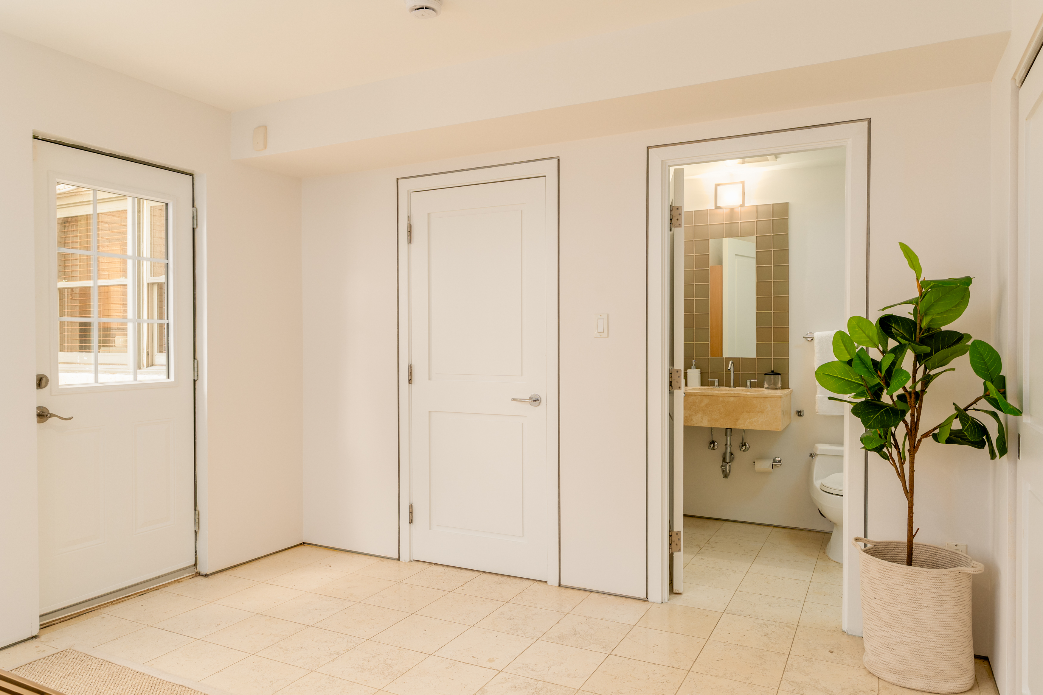 1213 N Street Northwest, Unit A Washington, DC 20005 - Photo 32 of 38