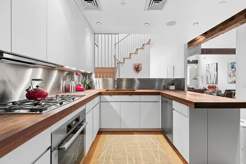 $6,750,000 | 16 Desbrosses Street, Unit 2S/3S | TriBeCa