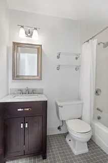 $895,000 | 124 Atlantic Avenue, Unit A4H | Cobble Hill