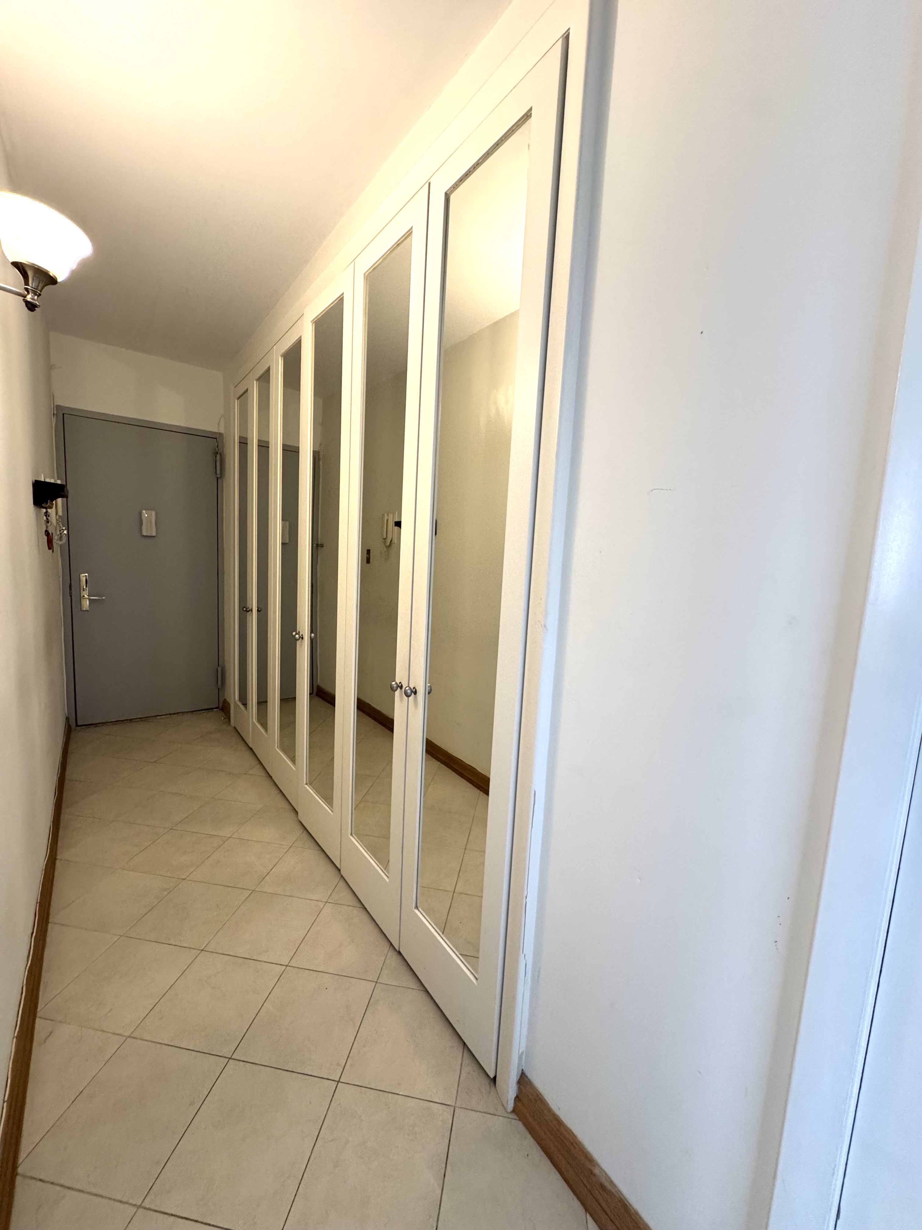 61 East 77th Street, Unit 7E Manhattan, NY 10075 - Photo 9 of 10 a view of a bathroom