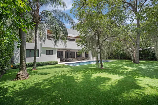 $5,495,000 | 1760 Chucunantah Road, Miami, FL 33133