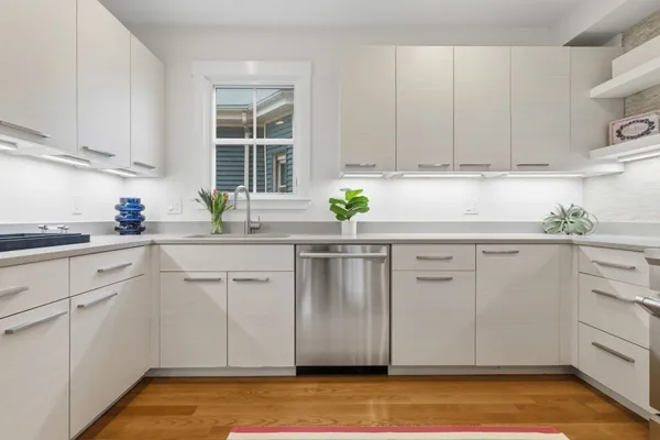 $1,525,000 | 49 Cedar Street, Unit 2, Somerville, MA 02143