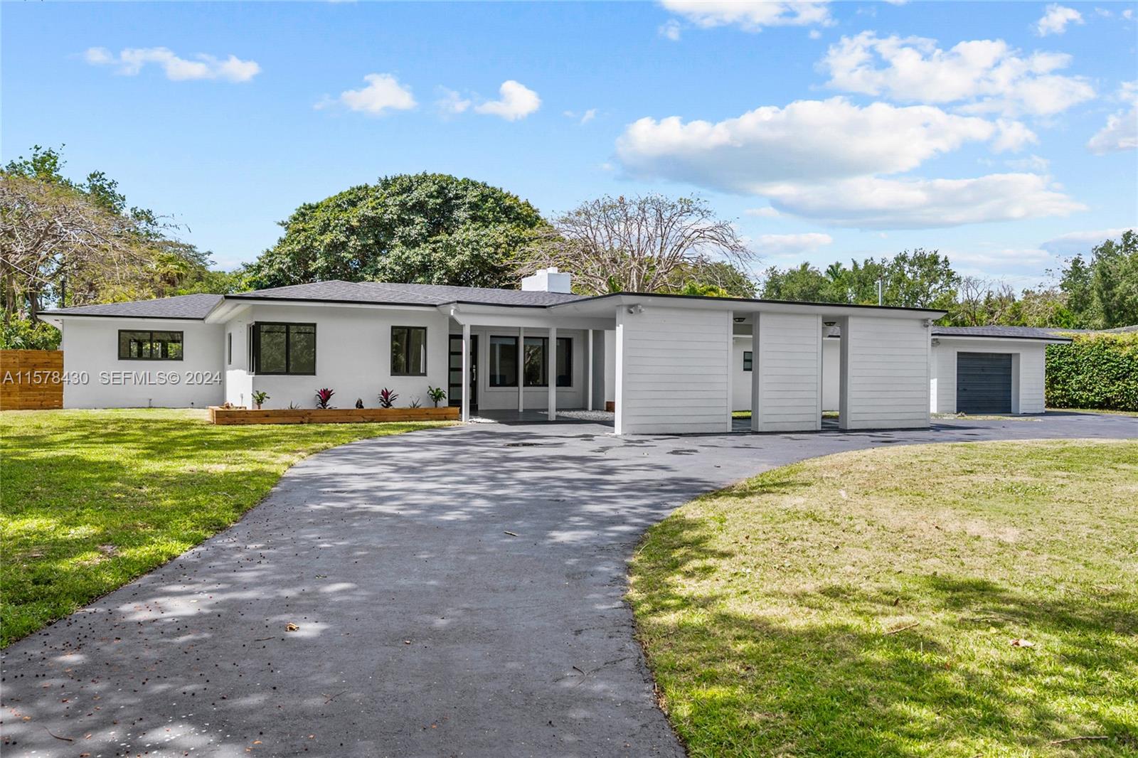 7970 Southwest 122nd Street Pinecrest, FL 33156 - Photo 5 of 37