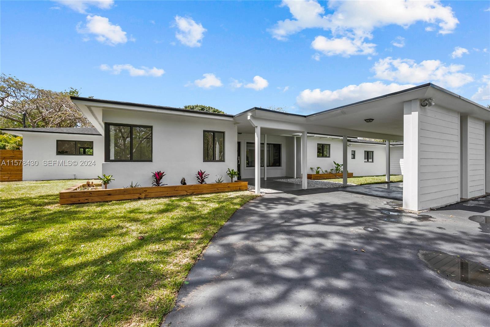 7970 Southwest 122nd Street Pinecrest, FL 33156 - Photo 6 of 37