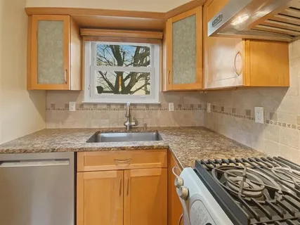 $7,000 | 199 9th Street, Jersey City, NJ 07302