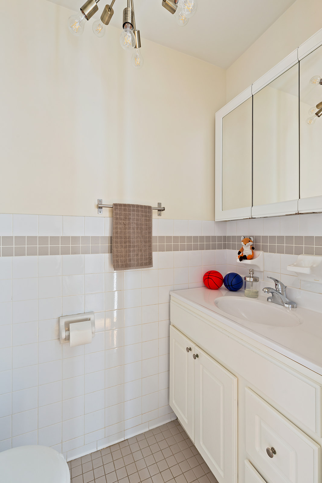 784 Madison Street, Unit 1B Brooklyn, NY 11221 - Photo 9 of 13