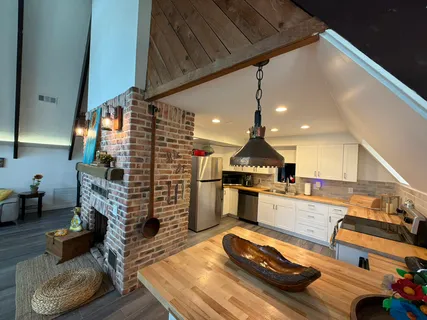 $1,490,000 | 14551 Southwest 24th Street, Davie, FL 33325