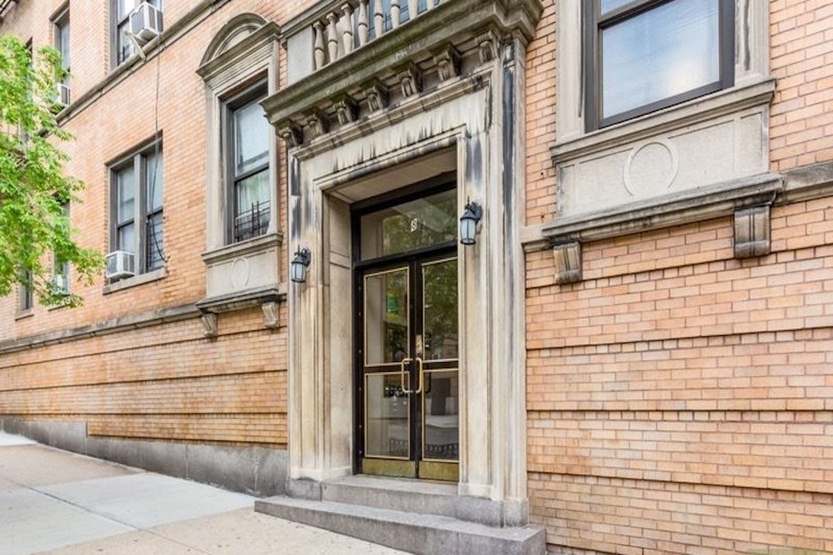 8 Magaw Place, Unit 22B Manhattan, NY 10033 - Photo 7 of 16