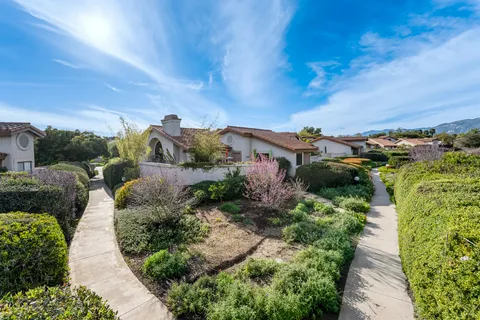 $1,095,000 | 555 Camino De Lane, Santa Barbara, CA 93111