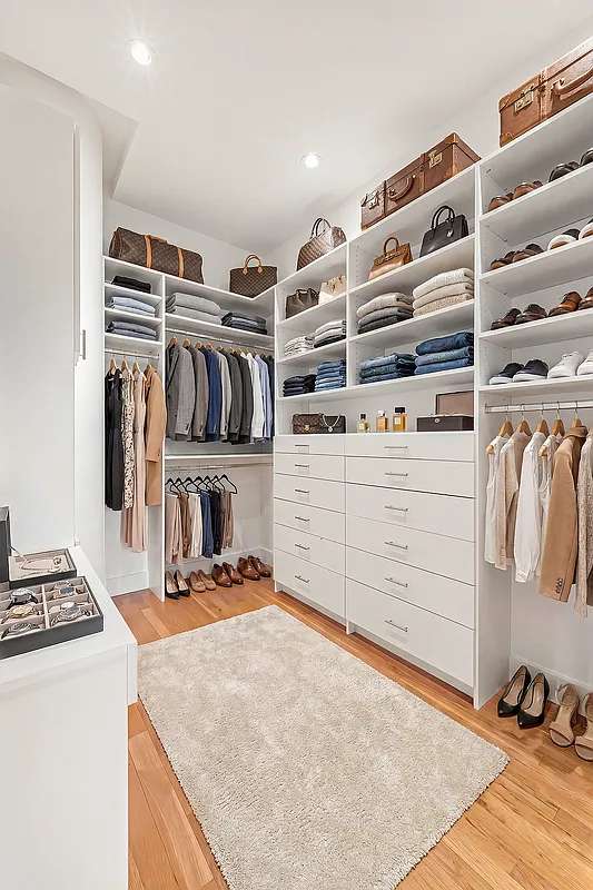 360 Furman Street, Unit 715 Brooklyn, NY 11201 - Photo 7 of 34 Gallery Image 7