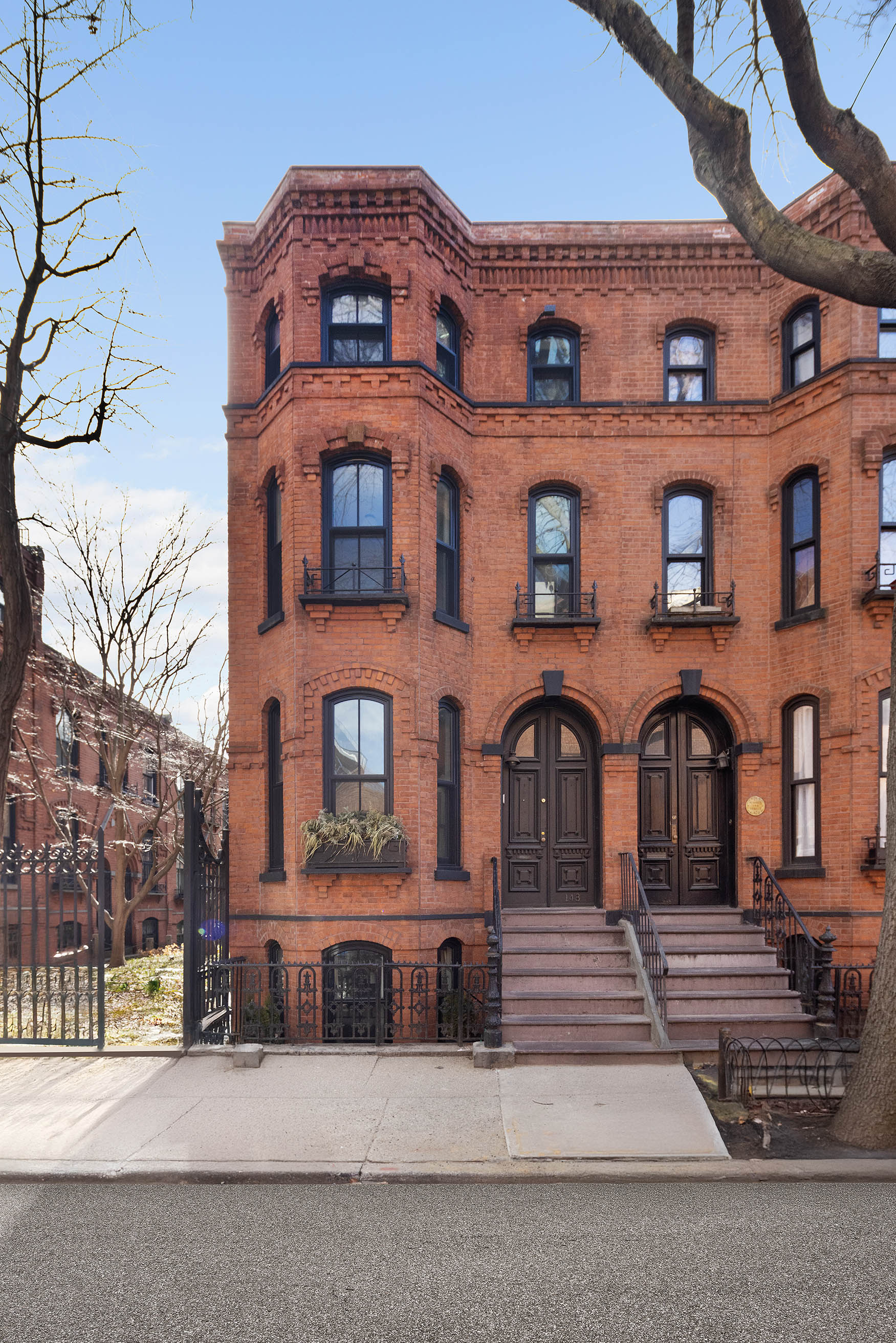 148 Warren Street Brooklyn, NY 11201 - Photo 19 of 20 front view of a building