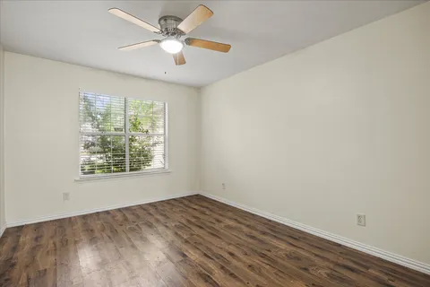 $255,000 | 2504 Brook Hollow Court, Mesquite, TX 75150