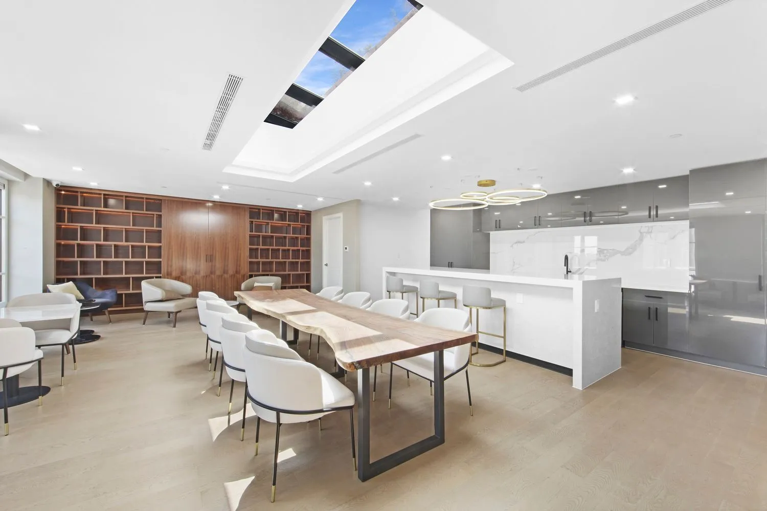 $3,700 | 37-26 32nd Street, Unit N4E | Long Island City