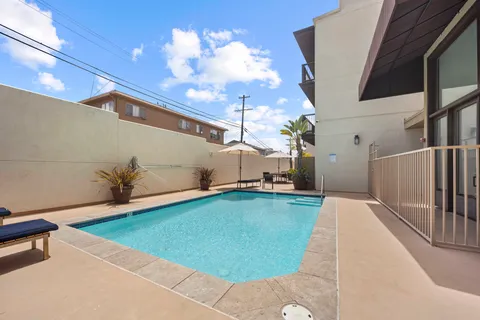 Contact Agent | 7100 Alvern Street, Unit 311, Los Angeles, CA 90045