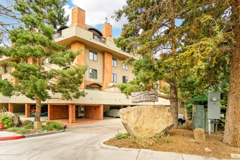$925,000 | 100 Midland Avenue, Unit 108, Basalt, CO 81621