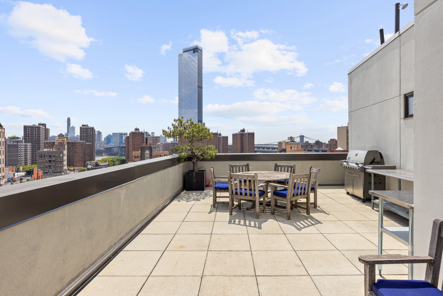 $2,110,000 | 7 Essex Street, Unit 3B | Chinatown