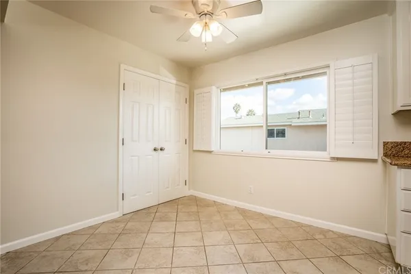 $3,195 | 301 Oswego Avenue, Huntington Beach, CA 92648